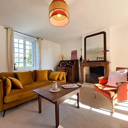 La Maison Du Tilleul Avec Piscine Couverte Chauffee * Saint-Sulpice-Sur-Risle