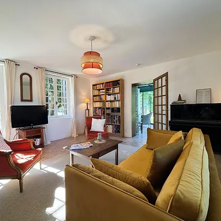 Σπίτι διακοπών La Maison Du Tilleul Avec Piscine Couverte Chauffee *