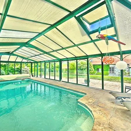 La Maison Du Tilleul Avec Piscine Couverte Chauffee *