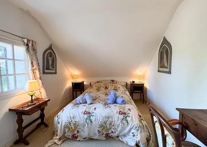 La Maison Du Tilleul Avec Piscine Couverte Chauffee *