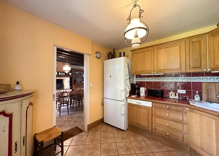 La Maison Du Tilleul Avec Piscine Couverte Chauffee