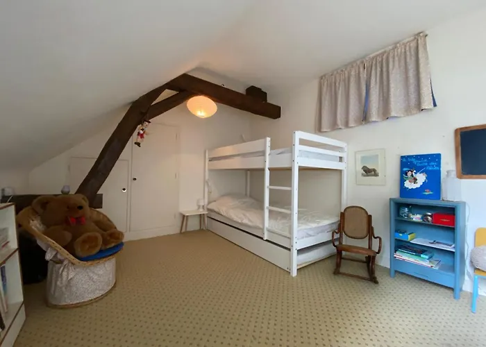 펜션 La Maison Du Tilleul Avec Piscine Couverte Chauffee