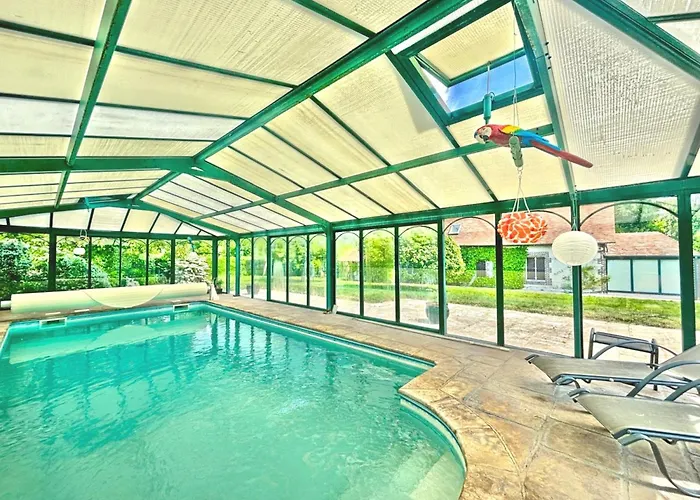 La Maison Du Tilleul Avec Piscine Couverte Chauffee *